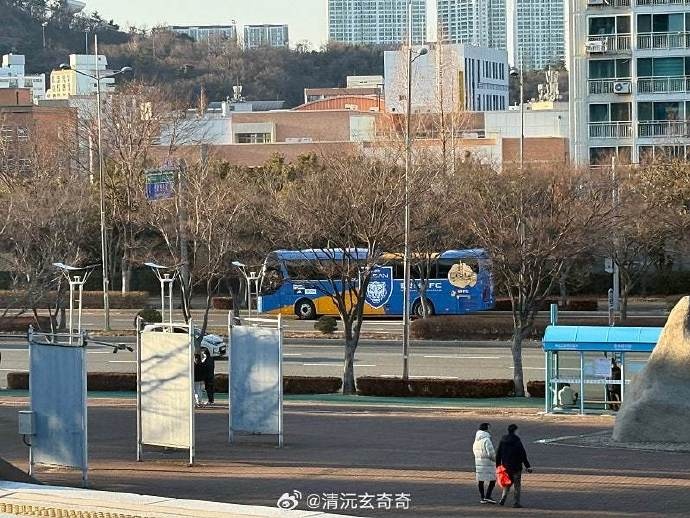  泰山隊退賽！博主：蔚山的大巴已經抵達球場，隨后又開了回去