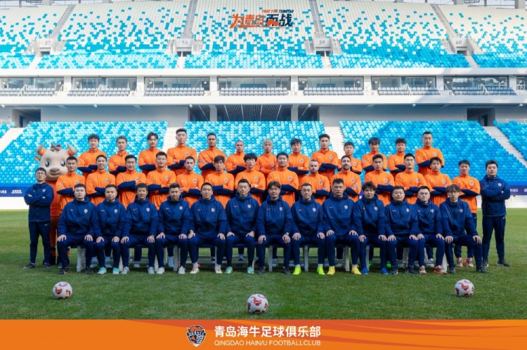  青島海牛一線隊名單：老將鄭龍、薩里奇坐鎮(zhèn)，金洋洋等新援在列