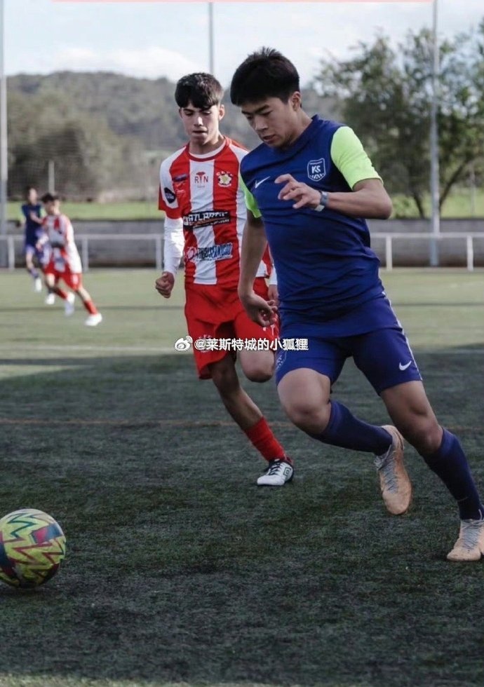  效力巴達(dá)洛納U16的中國(guó)球員汪修昊，入選西班牙加泰羅尼亞大區(qū)隊(duì)