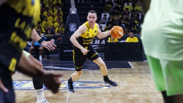  NBA初代老六，42歲進(jìn)入生涯巔峰？！