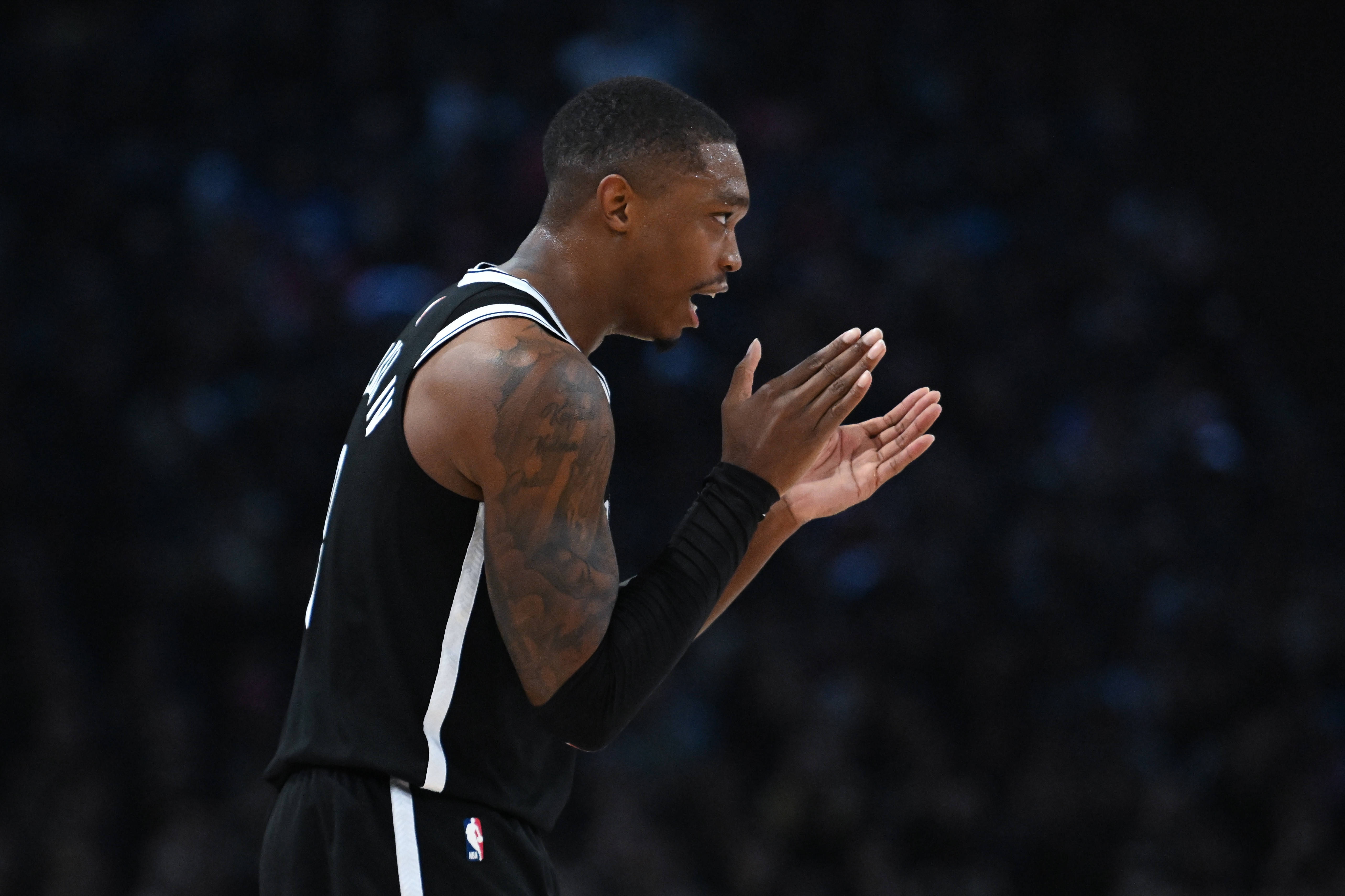  重返NBA！Shams：朗尼-沃克同意與76人簽下2年300萬(wàn)美元合同