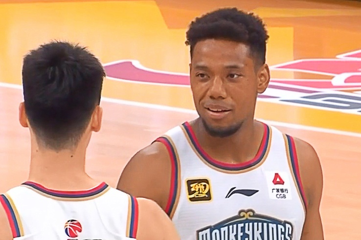  手感不錯！祝銘震半場6中4&3記三分拿下11分4籃板