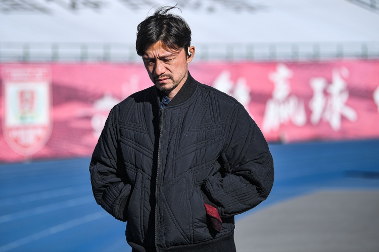  兩隊(duì)均三連敗開局！足球報(bào)談亞泰vs三鎮(zhèn)：亞泰力爭打好第一個主場